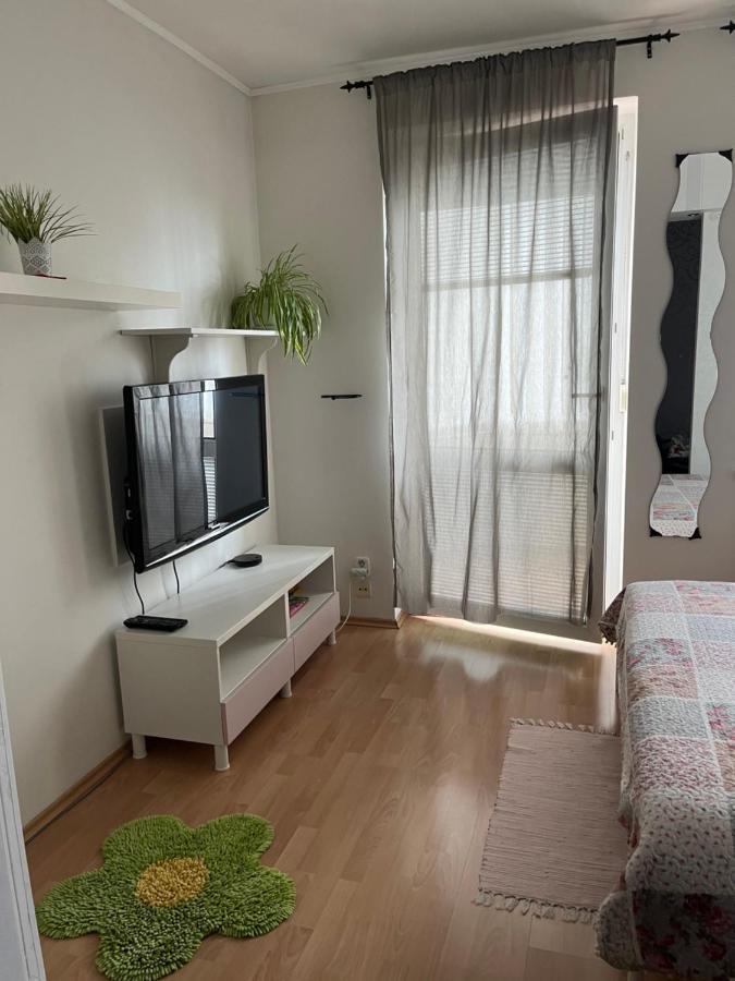 Terrace Apartment S 1 Spalnou Sofia-Parking & Wifi Братислава Екстериор снимка